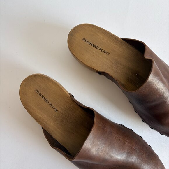 Reinhard Plank Brown Leather Wood Clogs Size 44 - Picture 2 of 11